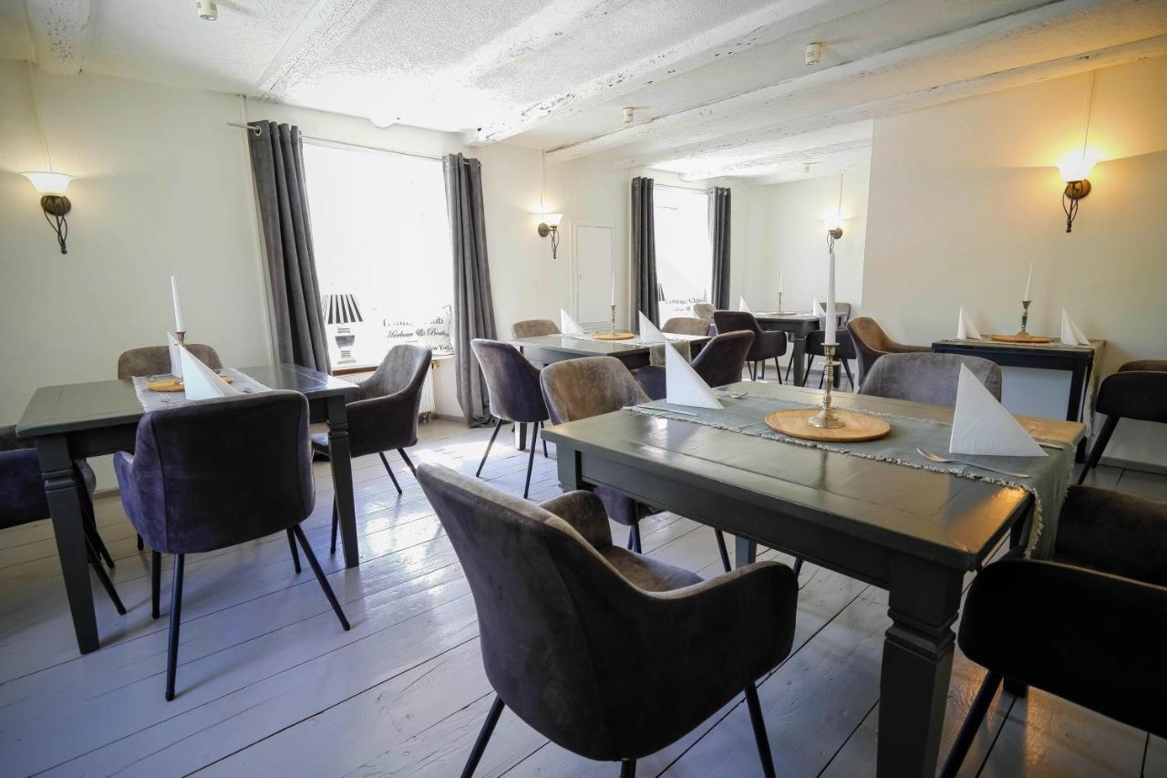 Hotel Klostermuehle Siebenborn Maring-Noviand Exteriör bild