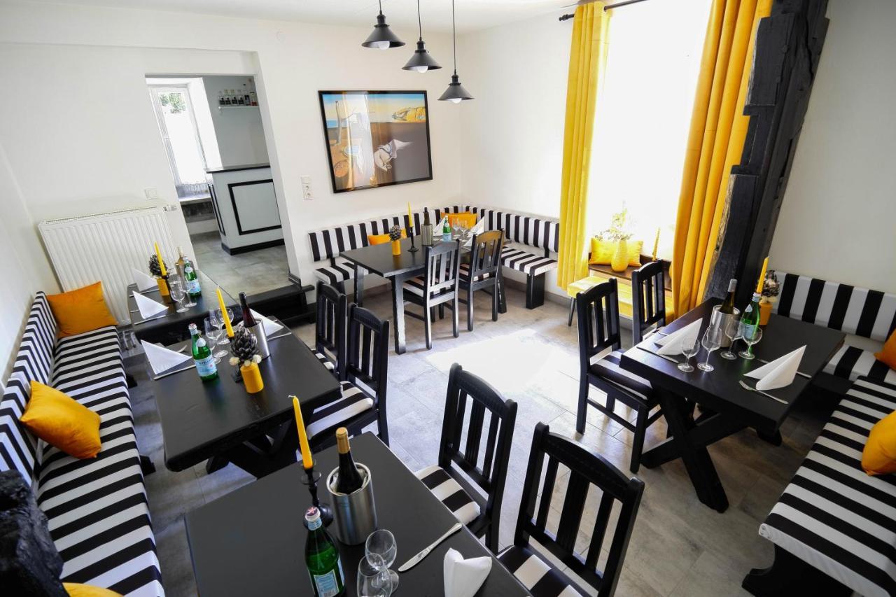 Hotel Klostermuehle Siebenborn Maring-Noviand Exteriör bild