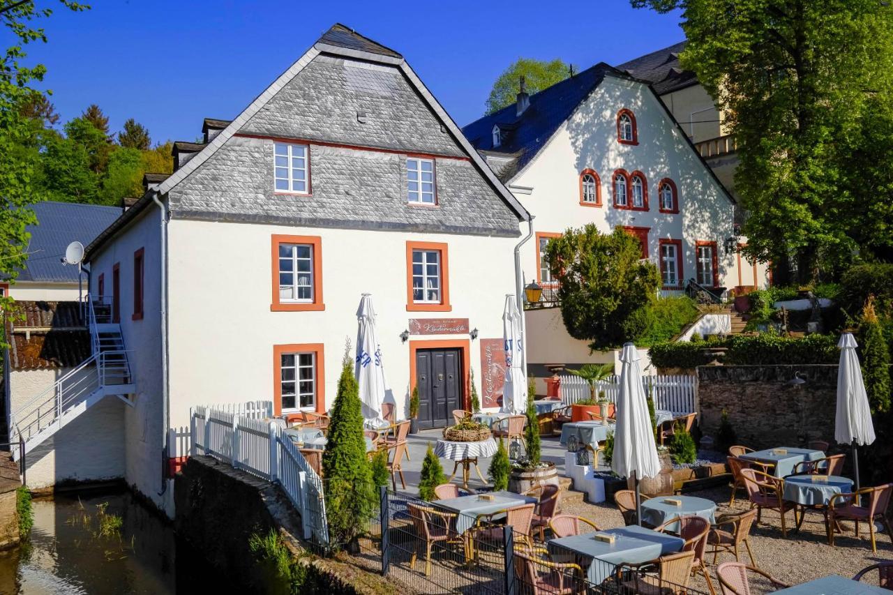 Hotel Klostermuehle Siebenborn Maring-Noviand Exteriör bild